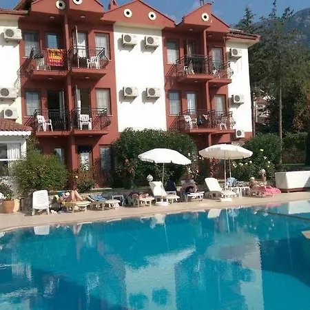 酒店 Olympos 厄吕代尼兹